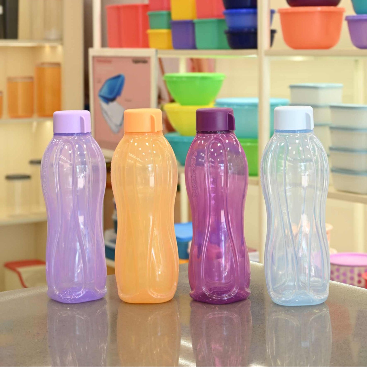 Tupperware Aquasafe Bottle 1L Screw Cap Set of 4